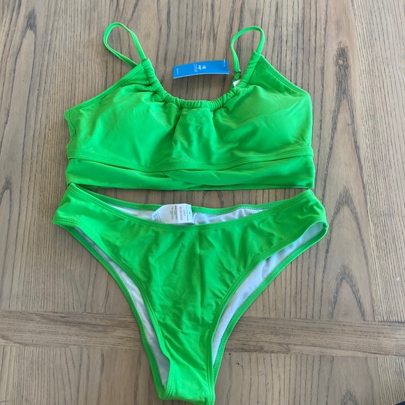 Nwt cupshe bikini size medium - Picture 1 of 3